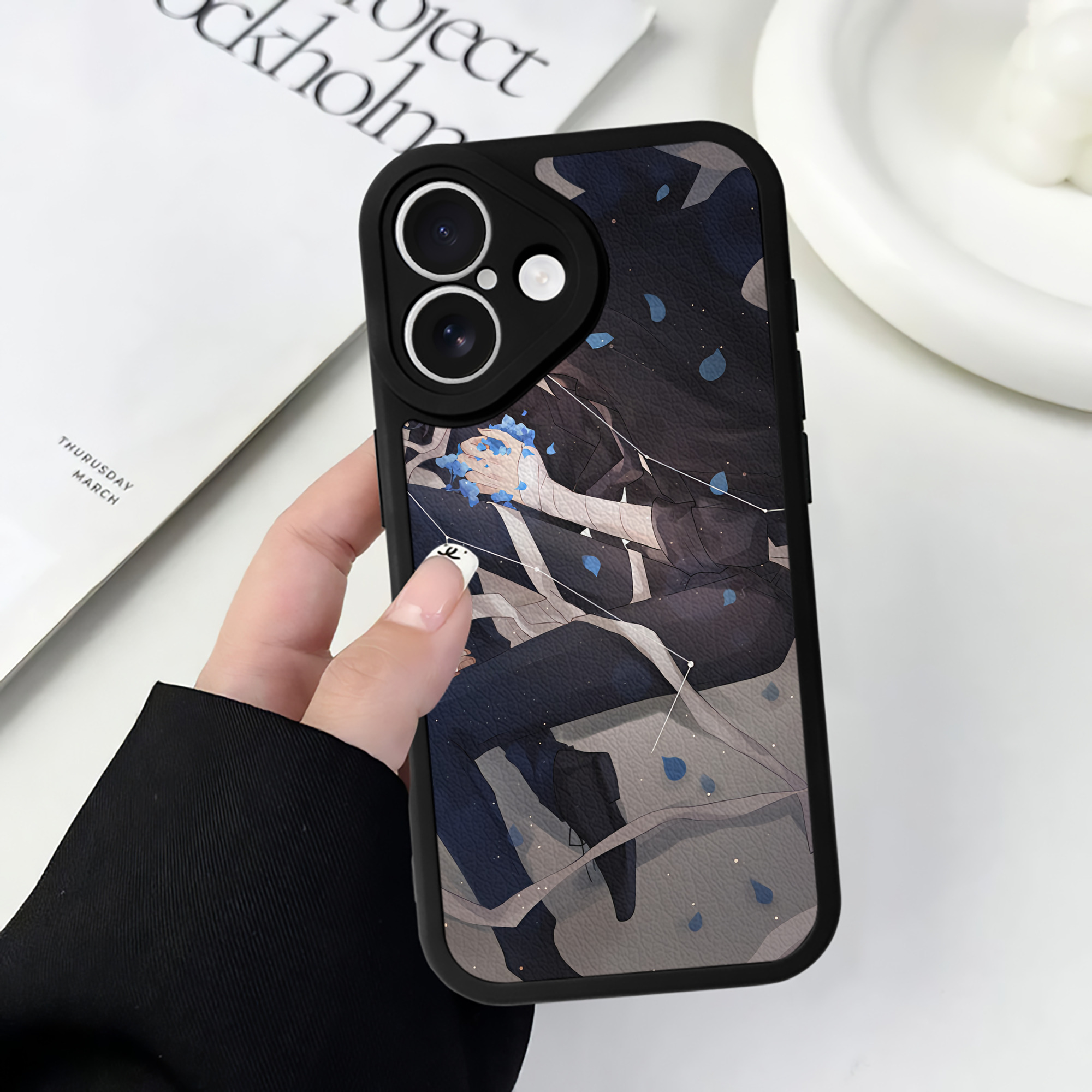 （画像用） 文豪ストレイドッグス Bungo Stray Dogs 【iPhone 16シリーズ対応】シリコンスマホケース（レザー調） 材質：シリコン
